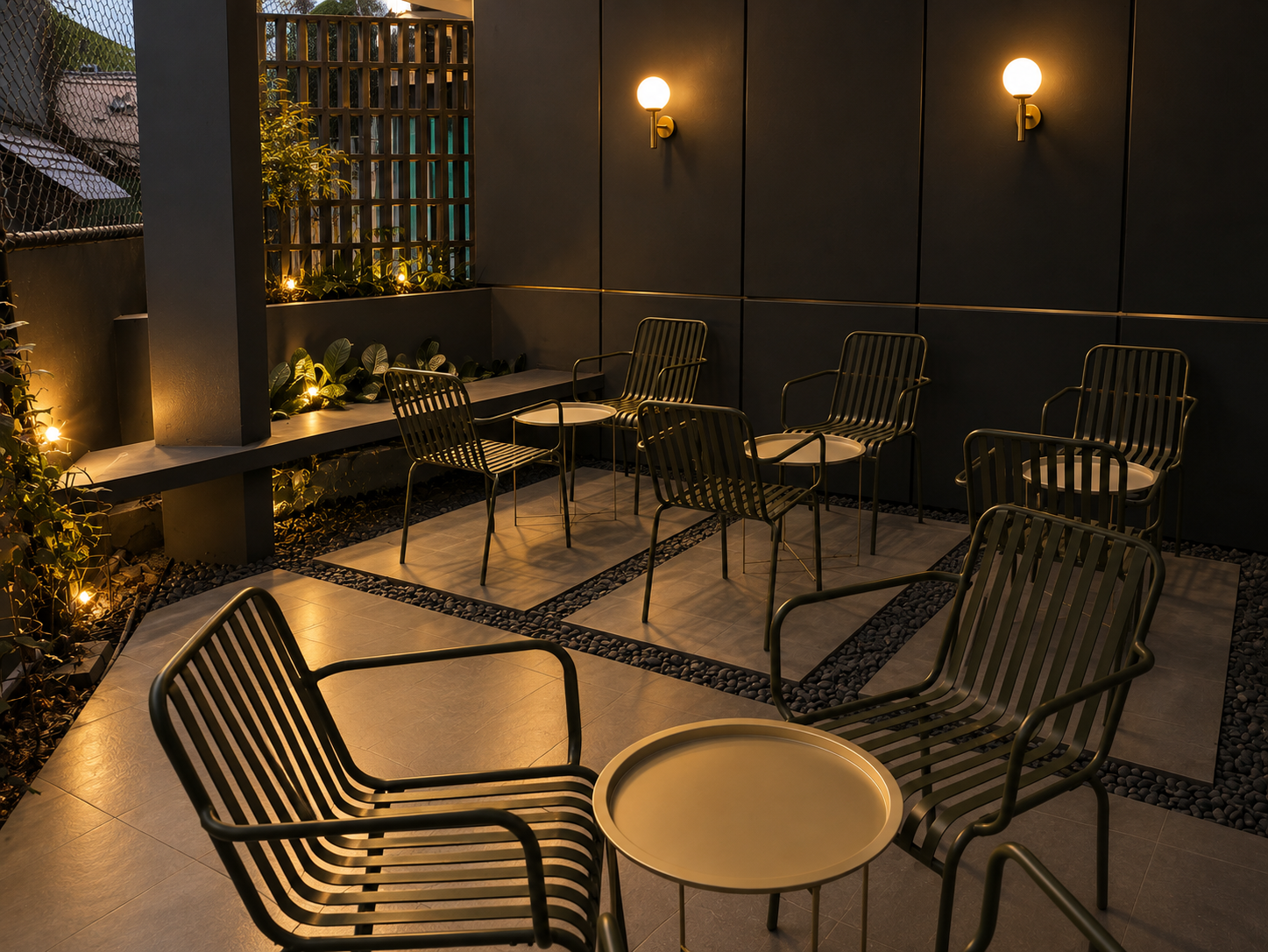 Outdoor Lounge